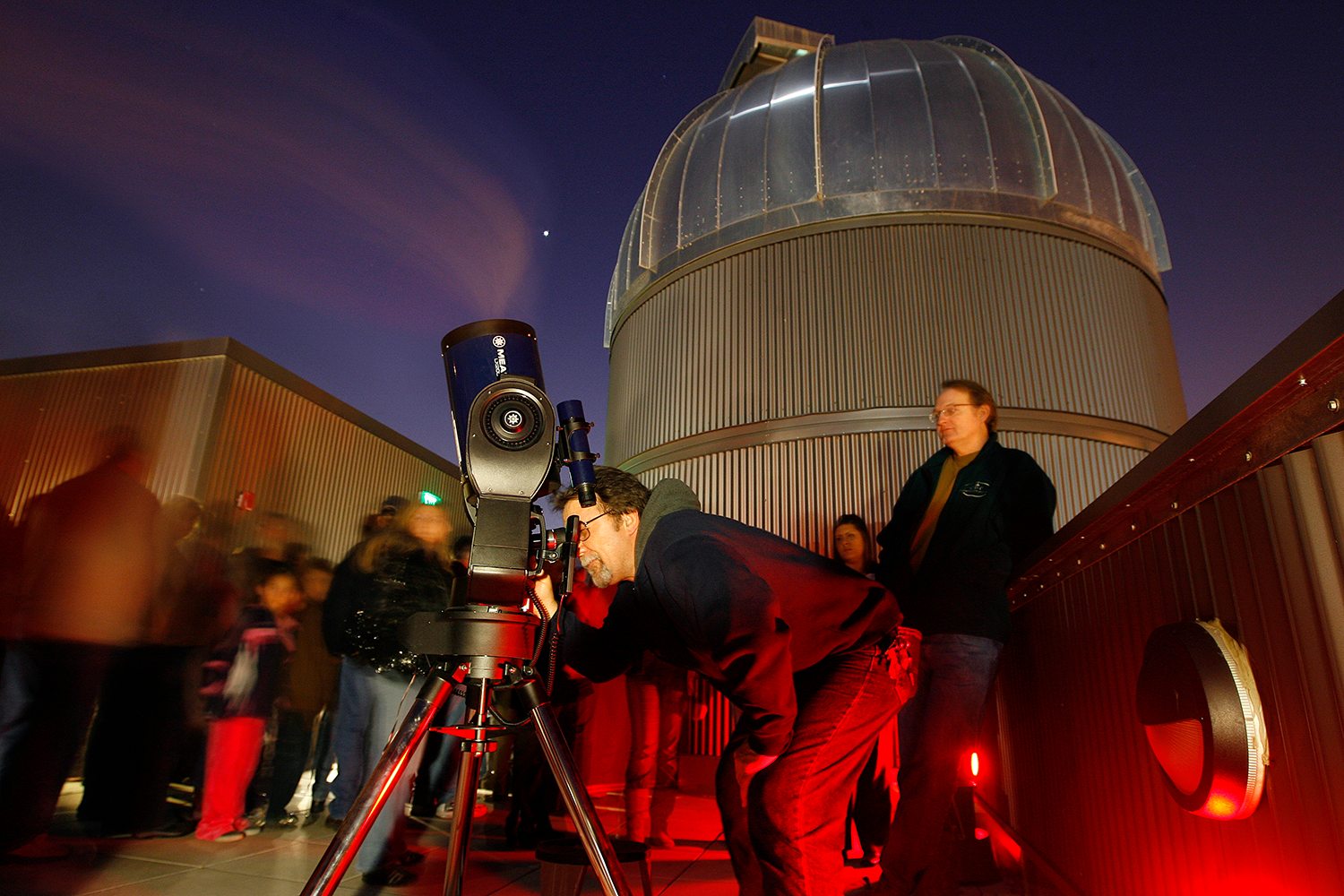 astronomy night roof telescope