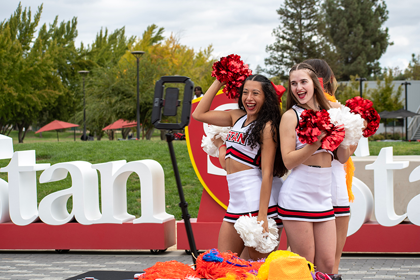 Warrior Expo 2022 cheer