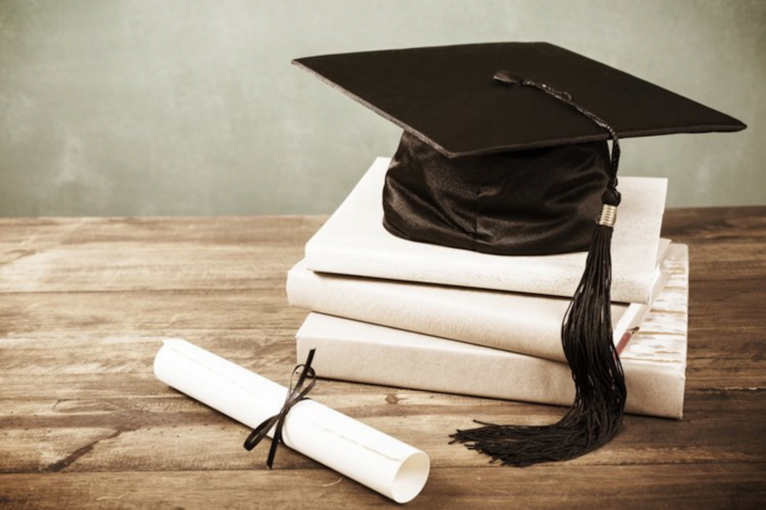 picture of graduation cap