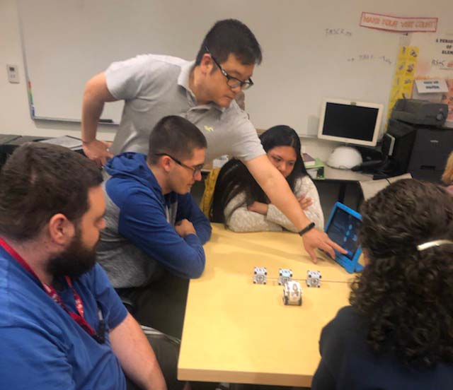 robotics3_square.jpg Dr. Koh showing students how to use an iPad to program a robot