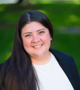 Admissions Counselor Selina Hernandez