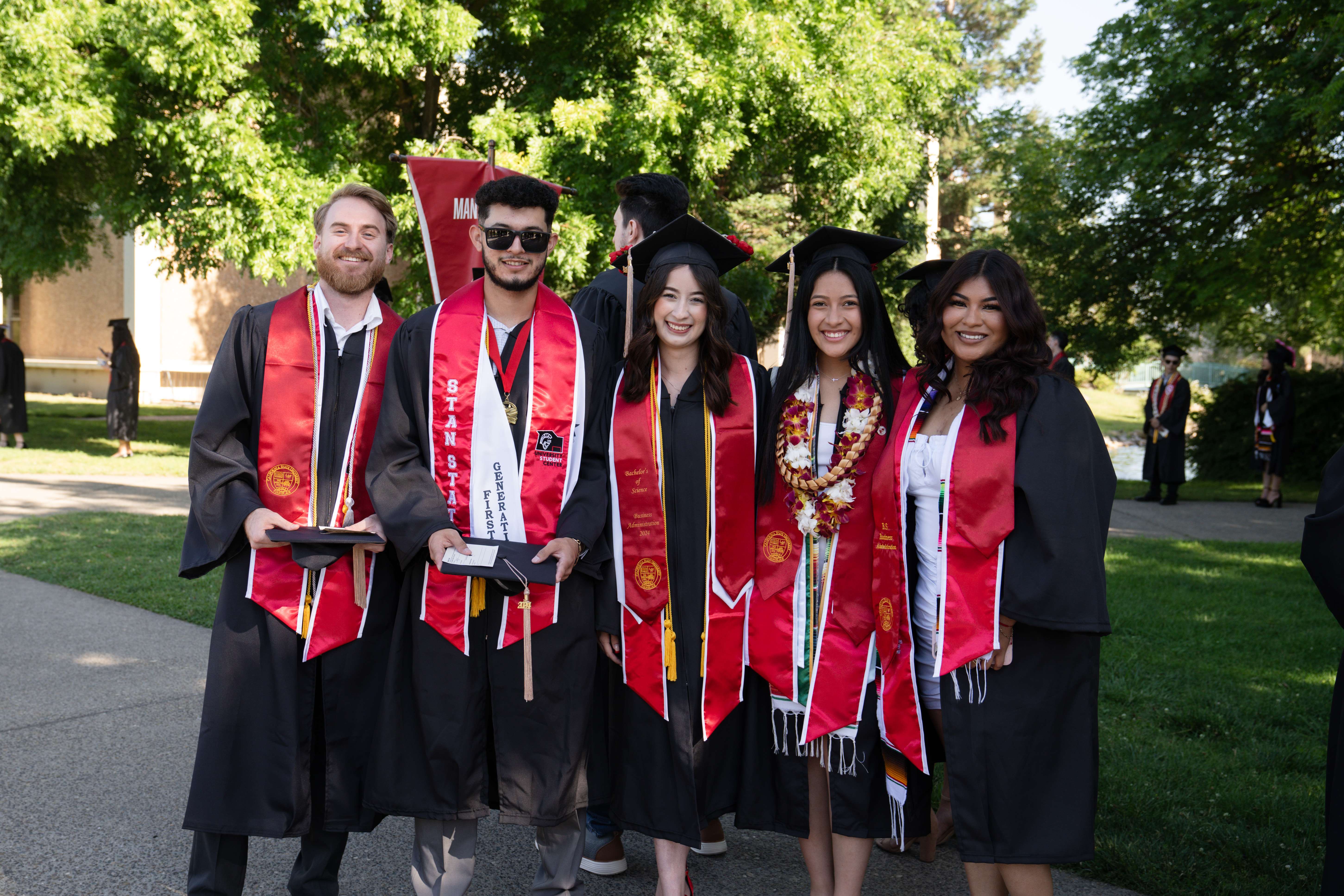 5 graduating students