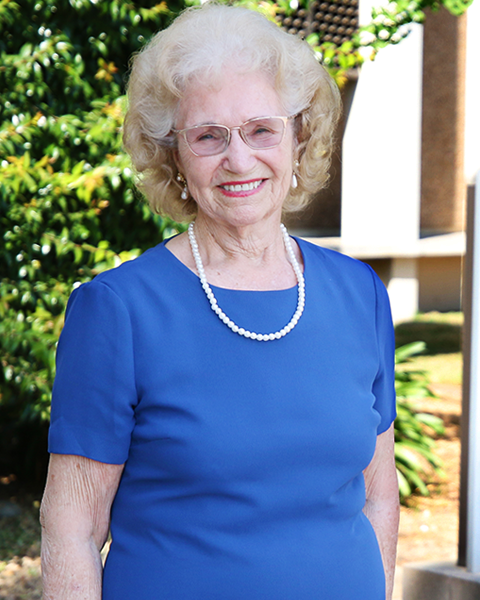 dorothy_bizzini.png Dorothy Bizzini
