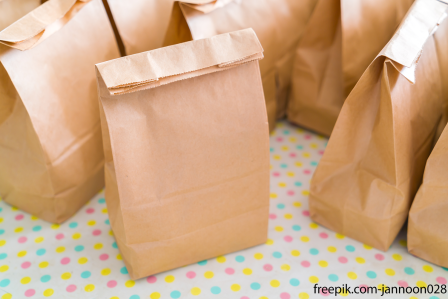 brown lunch bags