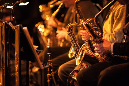 Students playing the saxophone.
