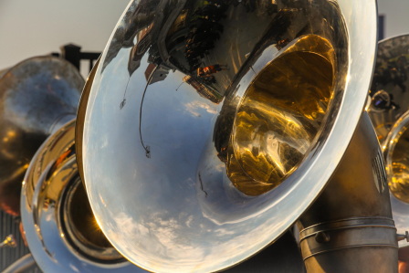 Image of a tuba.