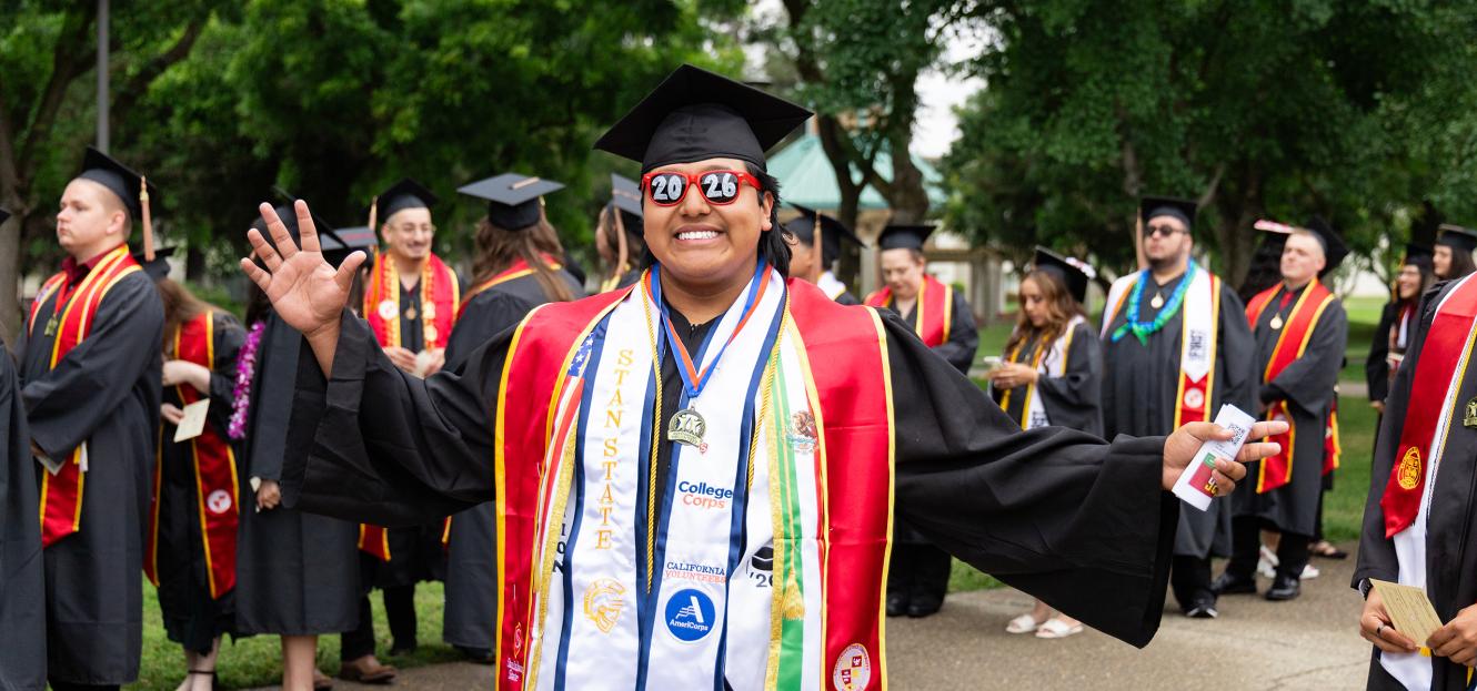 grad at commencement