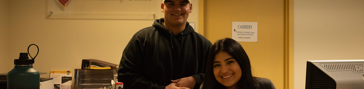 Peer Mentors Lukas Sargizian and Kathia Frias 
