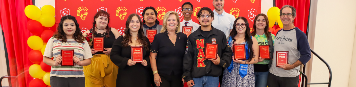 Group photo of the recipients of the Student Leadership Awards