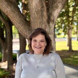 Picture of Nadine Kent