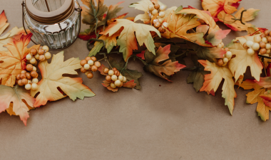 fall leaves on table