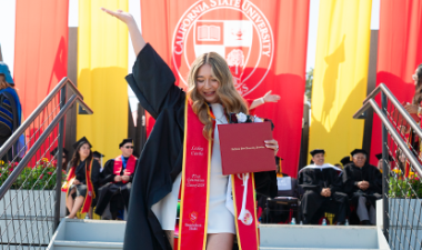 grad at commencement