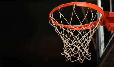 Basketball hoop
