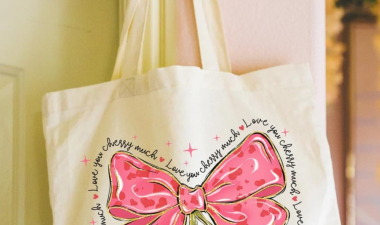 Sublimation on a tote bag