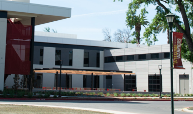 Willow Hall building on the Stan State Stockton Campus