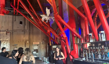 Modesto Silos bar