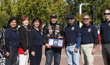 2015-11-04-thank-veteran-featured.jpg